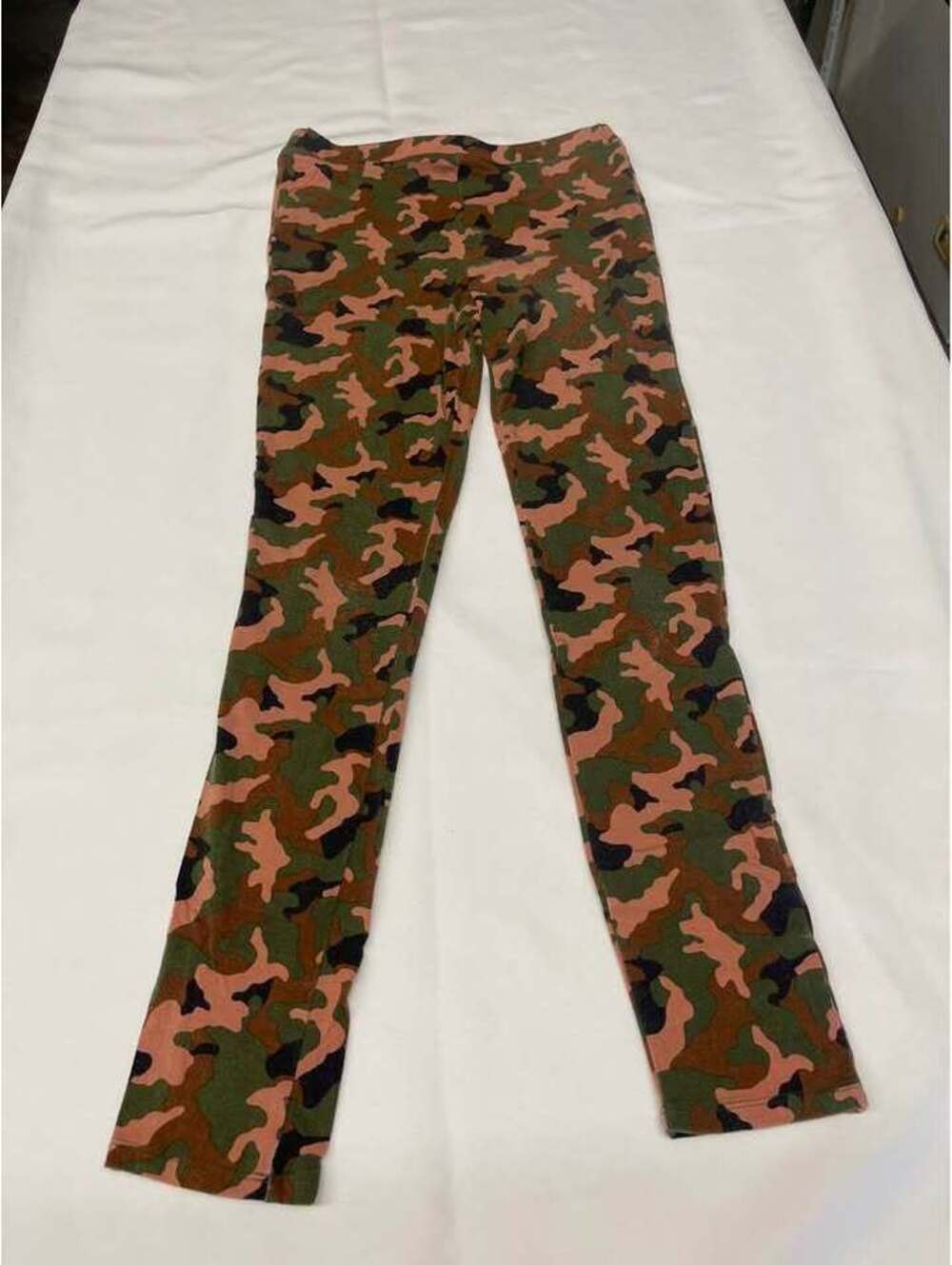 Art Class Girls Size L 10/12 Pink Green Camo Leggings Pants